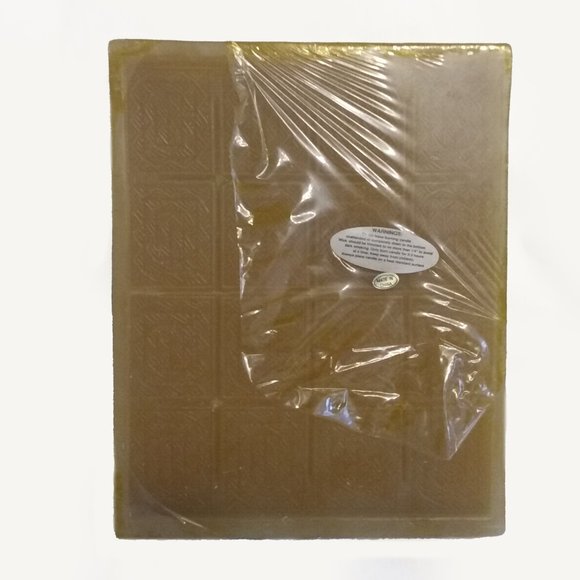 Olive Green Scented Large, Square Candle With Wooden Case/Box - Picture 5 of 15